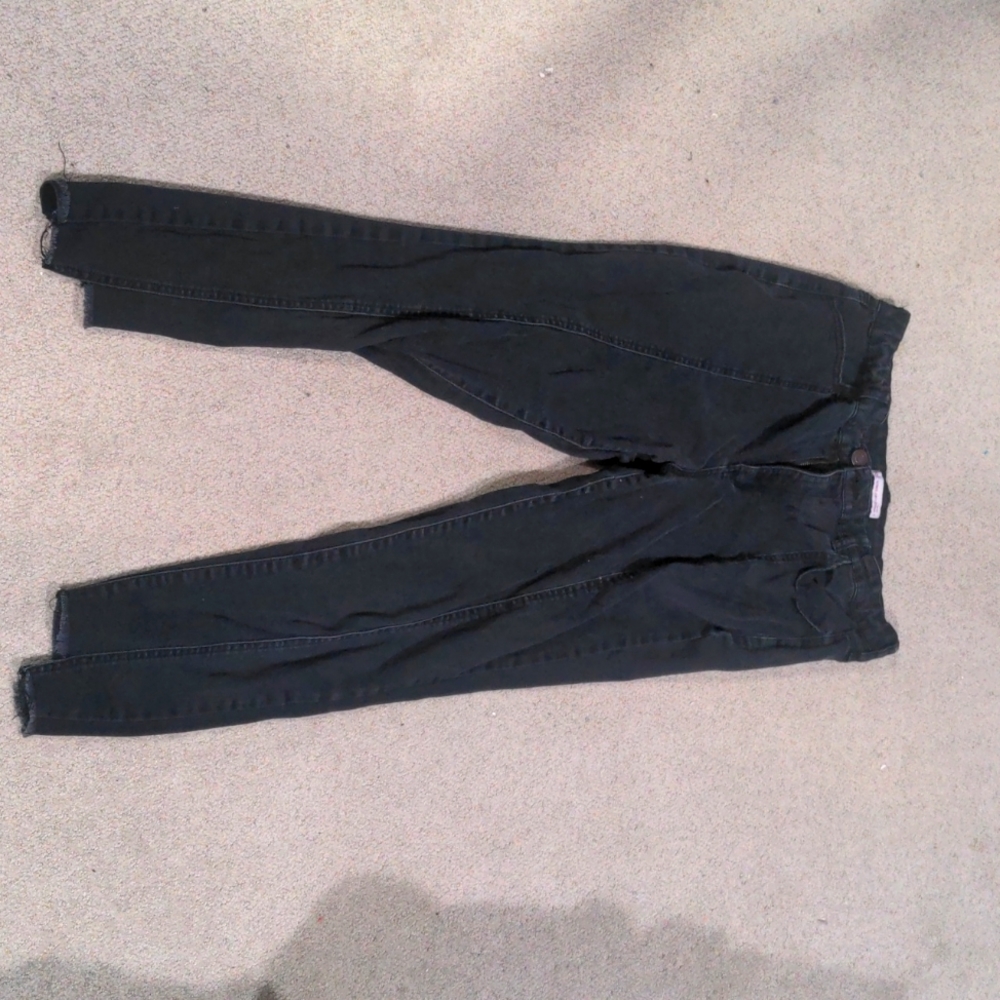 Black jeggings